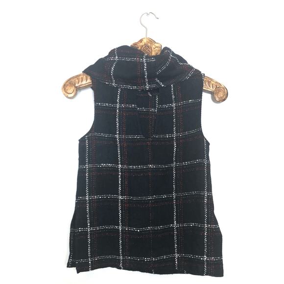 BCBGeneration Cowl Neck Plaid Sleeveless Top Back Keyhole Black xs - Picture 3 of 10